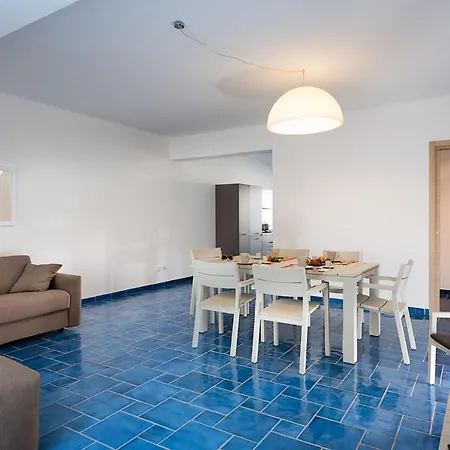 耐奥斯达那酒店