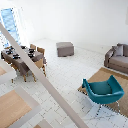 耐奥斯达那酒店 2*