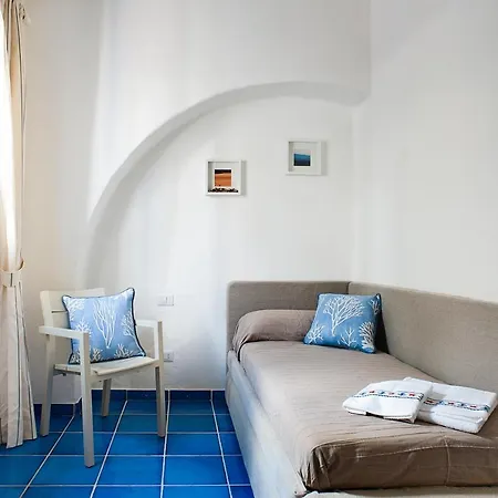 耐奥斯达那酒店 Acquacalda