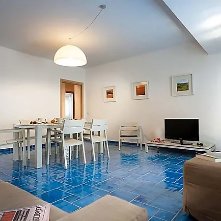 Nerossidiana Apart Otel